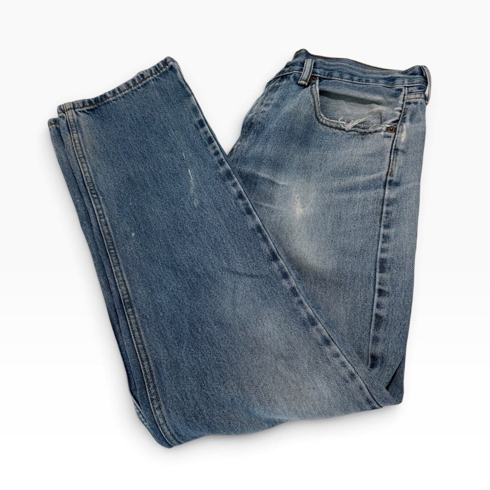 Vintage Levi's 505 Jeans Mens 34 Blue Faded Distressed Straight Leg Denim USA